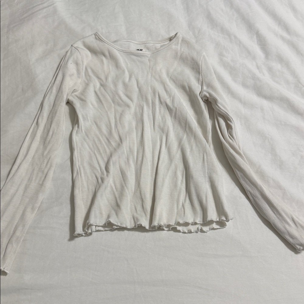 Girls clothes bundle - Picture 3 of 10
